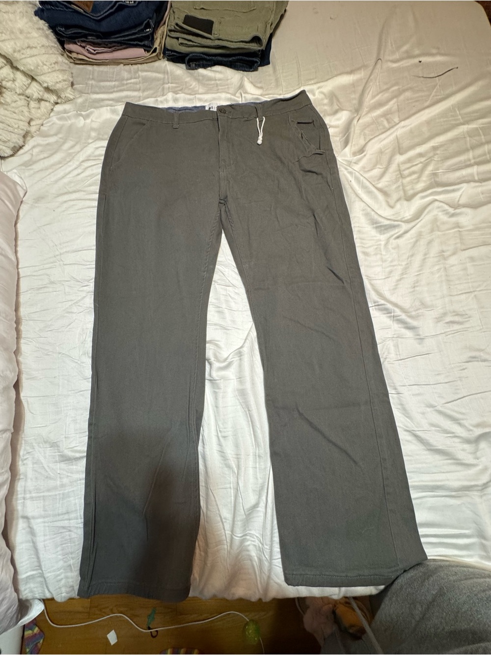 Oris Men's Gray Straight-Leg Chinos
